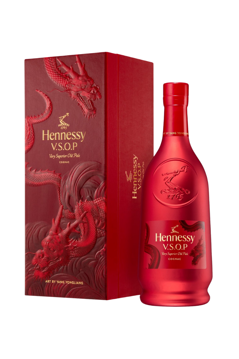 Hennessy-V.S.O.P-X-Yang-Yongliang-Limited-Edition-CNY-2024.png