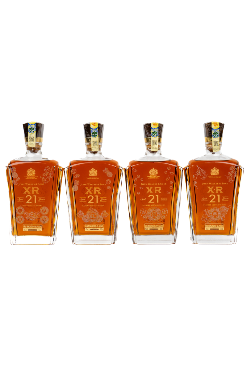 Johnnie-Walker-&-Sons-XR21-Heng-Ong-Huat-Limited-Edition-Set-2024.png