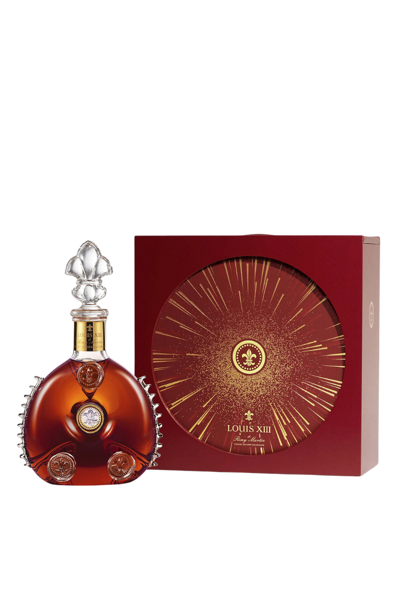 Remy-Martin-Louis-XIII-End-Of-Year-2024-Gift-Pack-(With-Signature).png