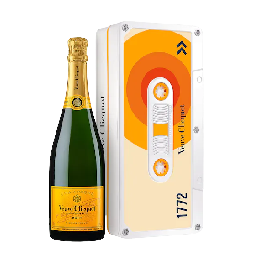 VeuveClicquotRetroChicTape75cl_champagne_premium_chamber_alcohol.png