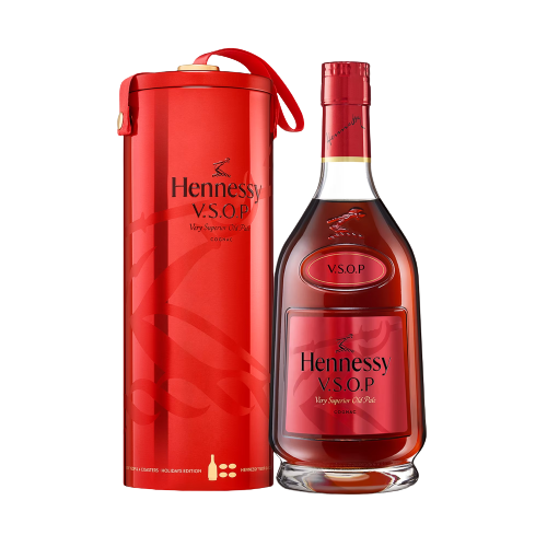 HennessyVSOPHolidaysVAP70CL_brandy_premium_chamber_alcohol.png